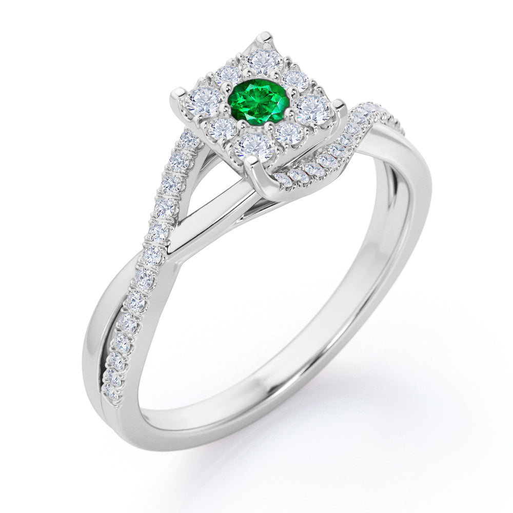 Semi Twisted Infinity 0.9 Carat Round Shape Emerald and diamond Square Floral Cluster in White Gold