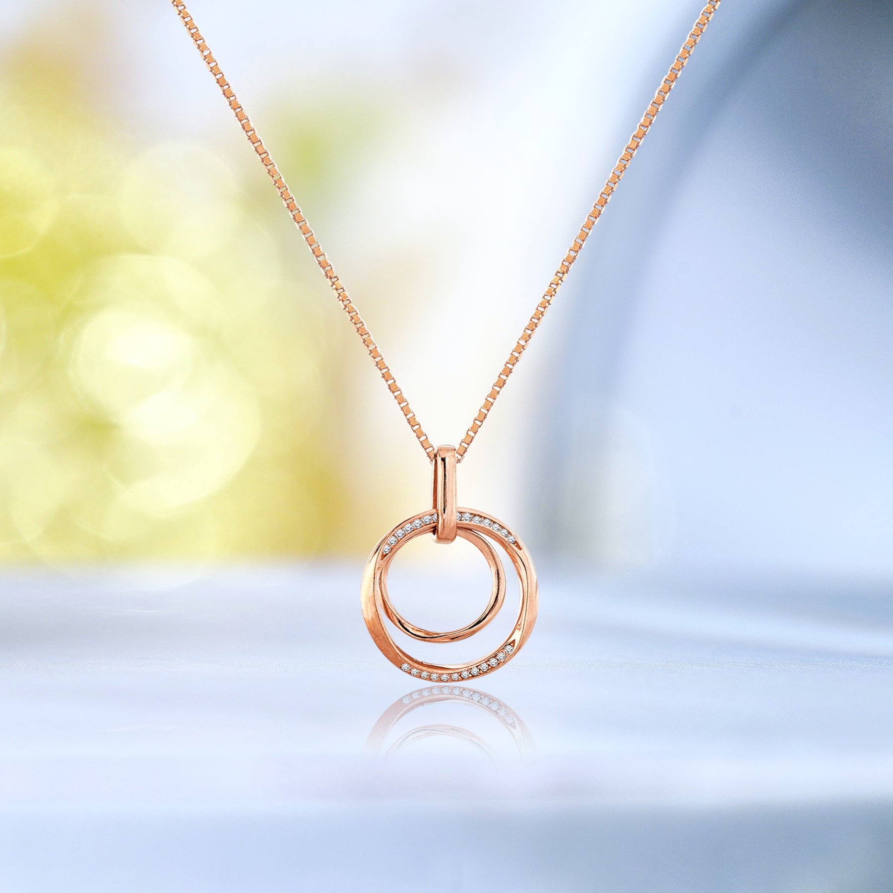 Minimalistic Double Circle Pendant Necklace in Silver for Everyday Wear - Gift for Women