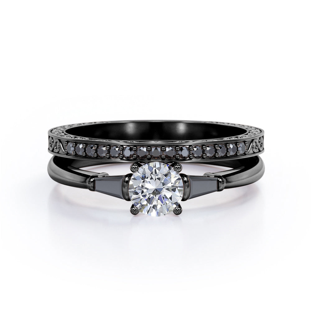 Three-Stone Prong 1.35 TCW Round Cut Moissanite with Lab Created Black Diamond Lattice Bridal Ring Set in White Gold