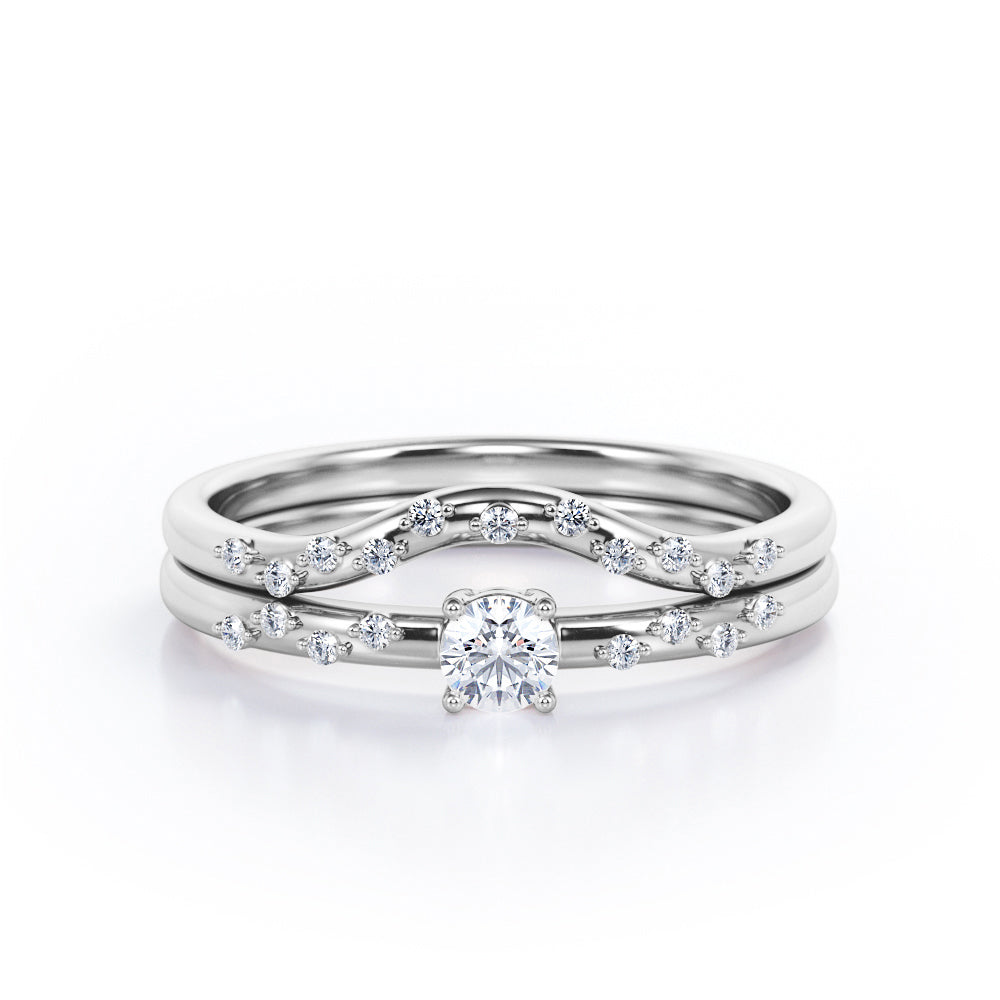 2-Prong Flush - 0.4 TCW Round Brilliant Cut Diamond - Curved Minimalist Wedding Ring Set in White Gold