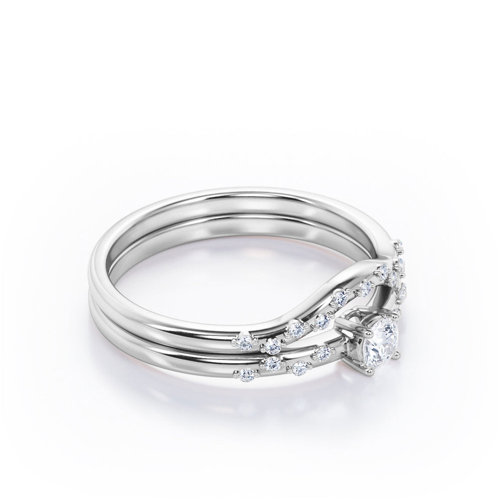 2-Prong Flush - 0.4 TCW Round Brilliant Cut Diamond - Curved Minimalist Wedding Ring Set in White Gold