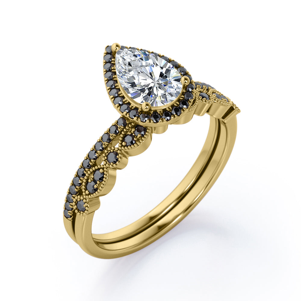 Art-Deco Milgrain Filigree 1.65 TCW Teardrop Moissanite with Lab Created Black Diamond Pave Wedding Ring Set in Yellow Gold