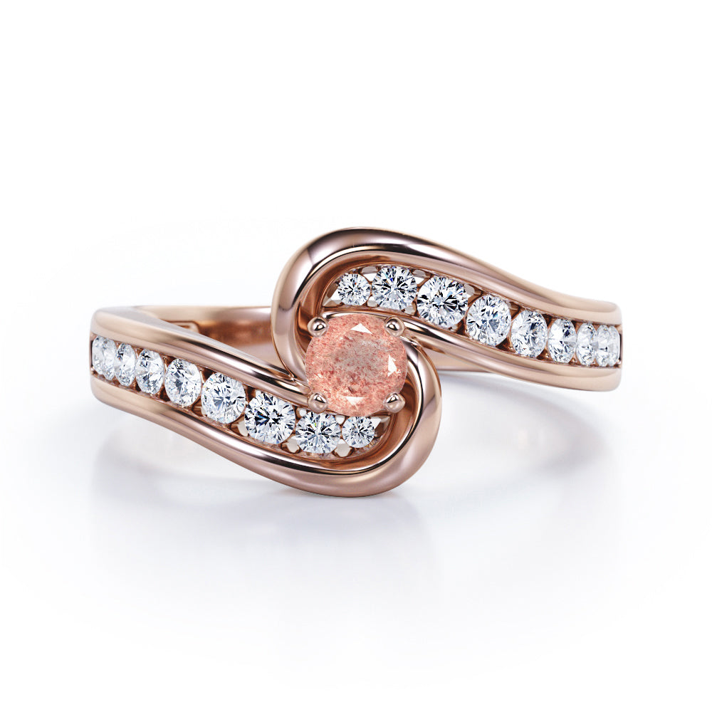 Spinning 0.7 carat Round Strawberry Quartz and diamond Channel Engagement Ring in Rose Gold